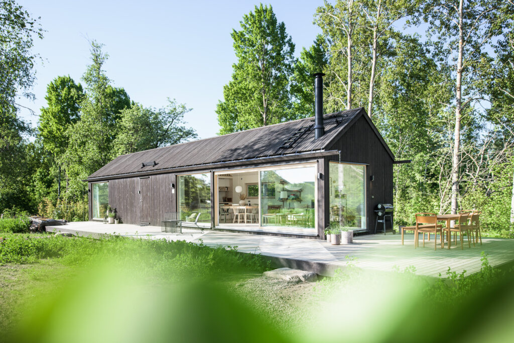 Sommarnöjen Tidlös Sommar 70 visningshus i Ortala. Fotograf Ristenstrand