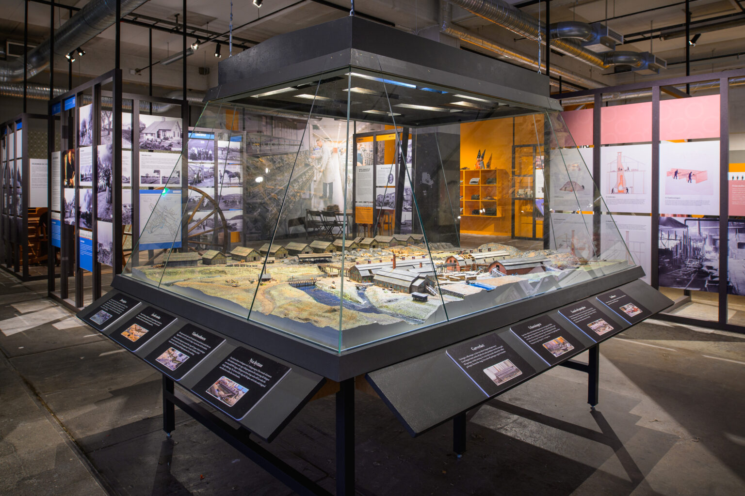 atvidabergs museum fran koppar till facit 011 lofi fotograf ristenstrand norrkoping - Fotograf Ristenstrand i Norrköping